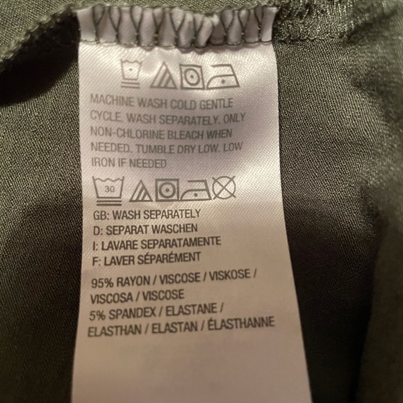 Green top! - Picture 4 of 4